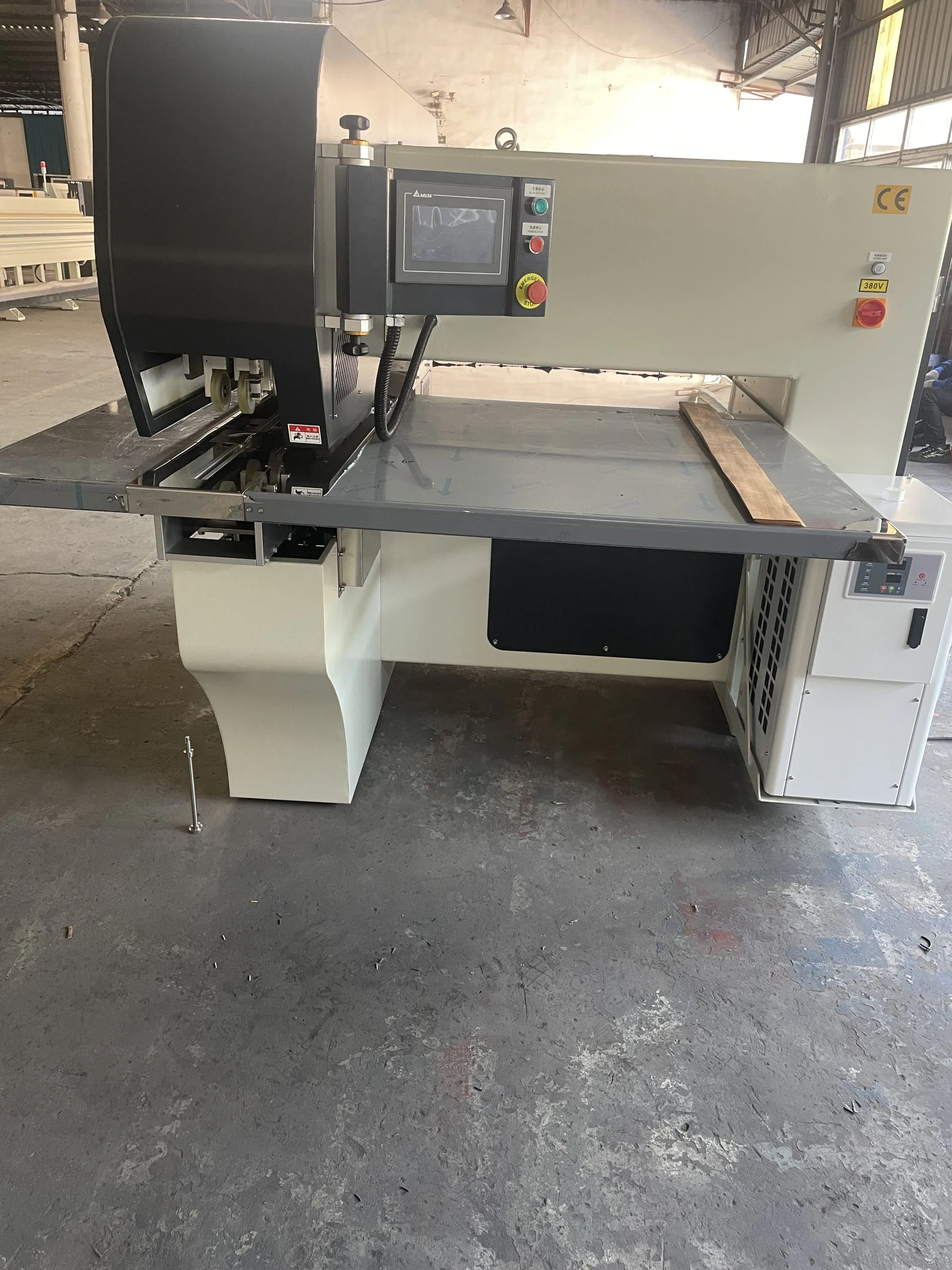 Veneer Splicer Machine