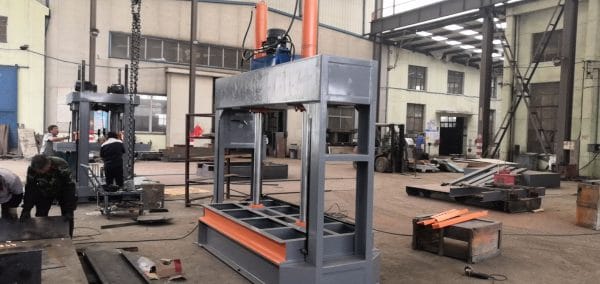 COLD PRESS MACHINE
