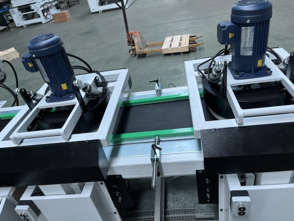Parquet Oil Wiping Line
